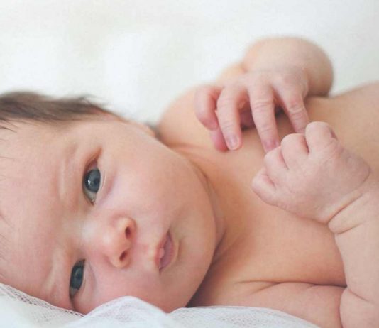 Bebeklerde Burun Tıkanıklığı Nasıl Geçer ? Tıkanıklığa Çözüm 10 Öneri bebeklerde burun tıkanıklığı nasıl geçer